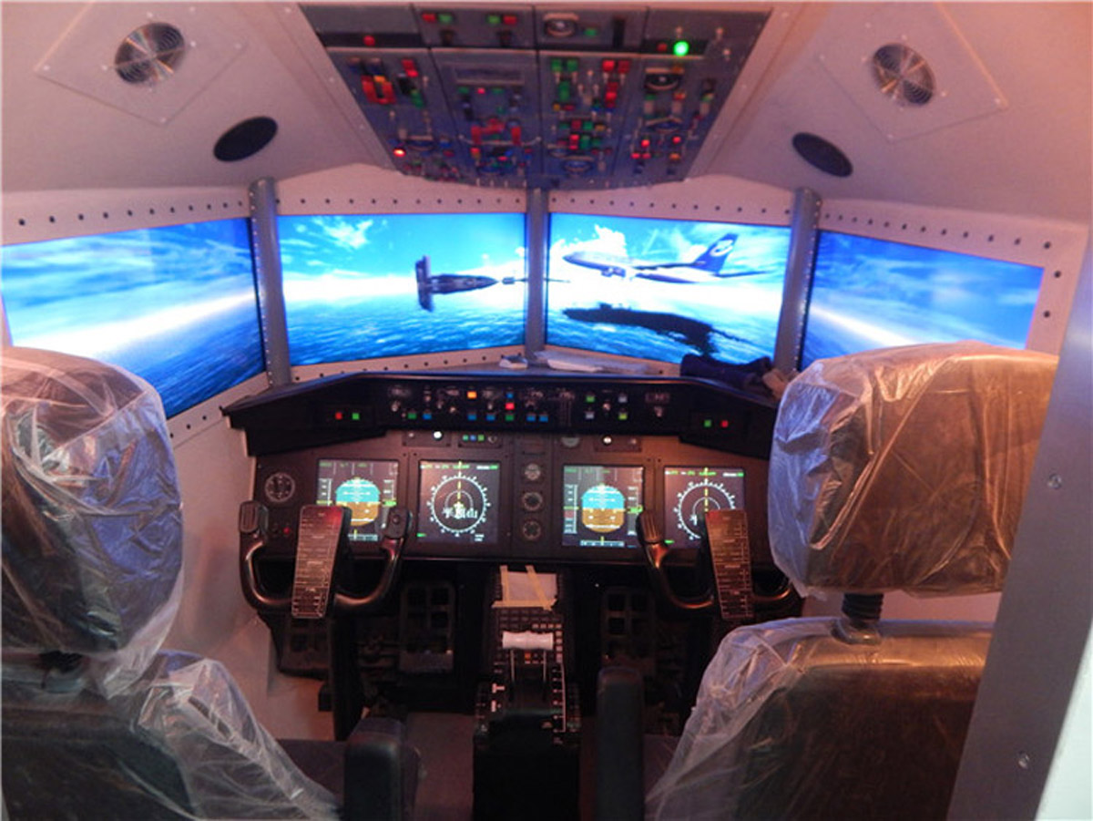 互动体验民航飞机仿真模拟