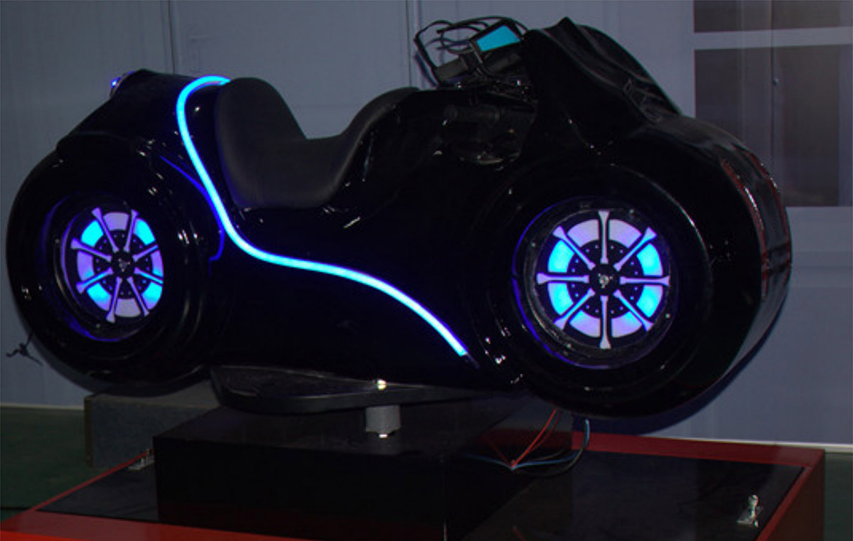 新田县互动体验VR摩托车